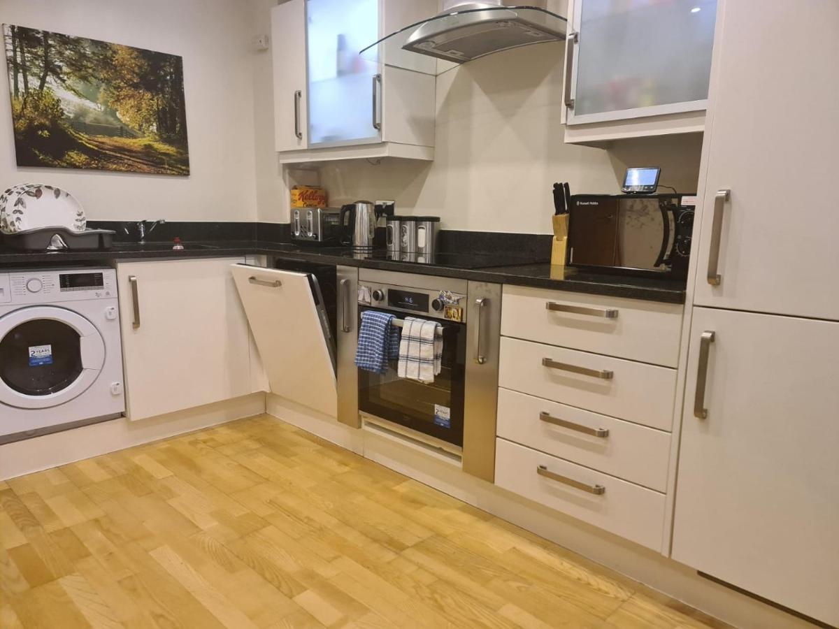 لندن Red Naxela Canary Wharf Apartments المظهر الخارجي الصورة